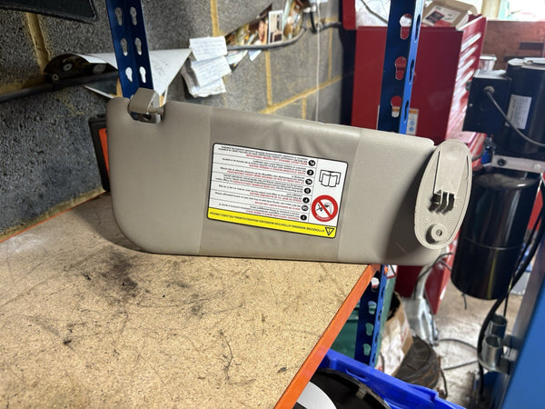 ALFA ROMEO MITO 2008-2018 OEM N/s FRONT Left  Passenger  SIDE SUN VISOR GREY0