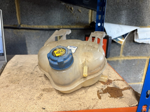 ALFA ROMEO MITO 1.3 DIESEL GENUINE COOLANT EXPANSION BOTTLE0