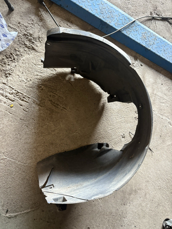 ALFA ROMEO BRERA 2.4 2.2 3.2 FRONT WHEEL ARCH LINER Nearside N/S 05039220