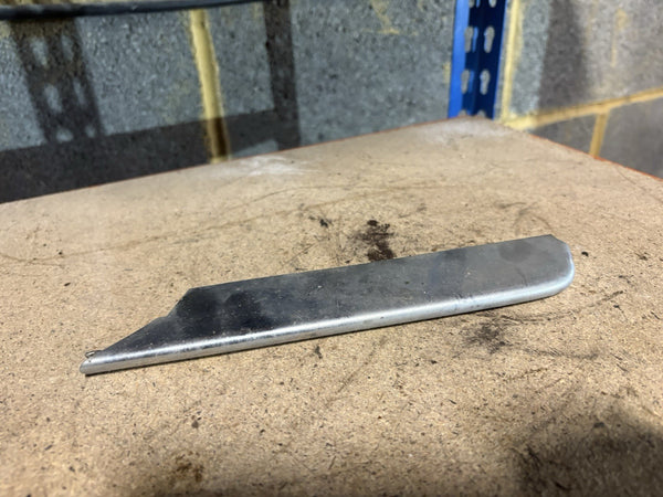 Alfa Romeo Brera Bumper Whisker Front Chromegrille Nearside0