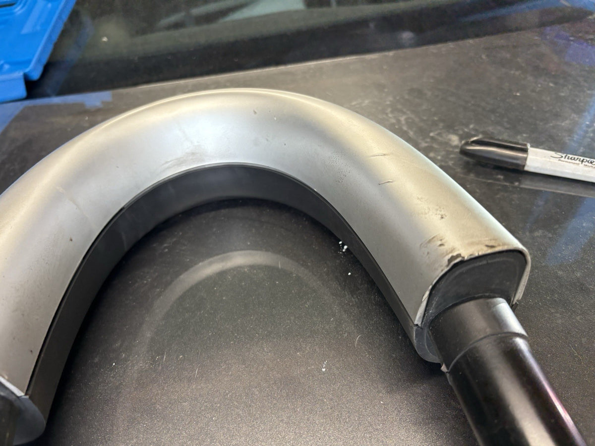 Left - Silver Roof Hoop Trim - Alfa Romeo 939 Spider 2005-20120