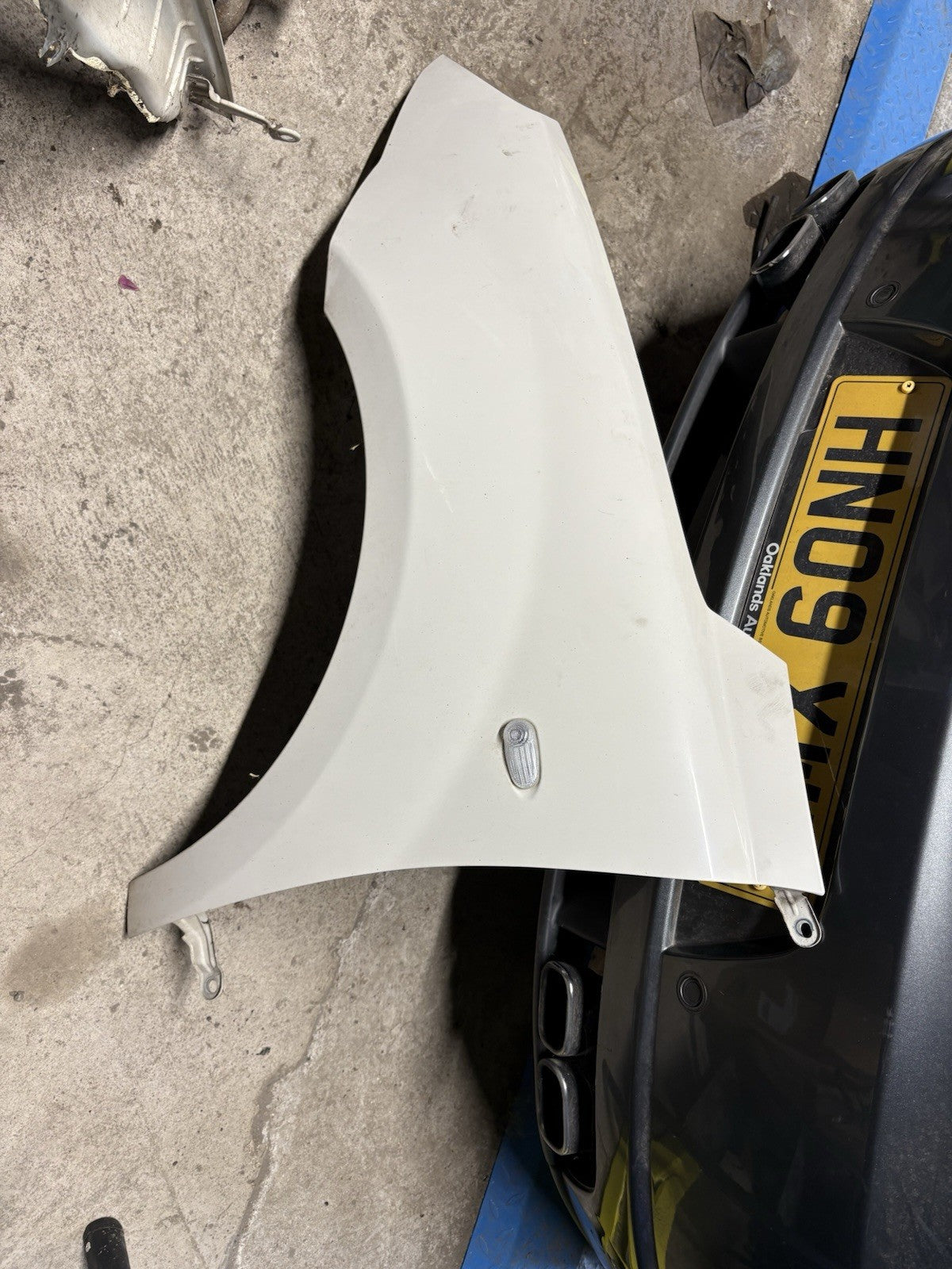 ALFA ROMEO MITO 2008-2013 PASSENGER LEFT FRONT WING  White0