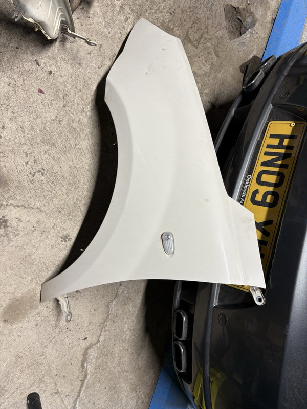 ALFA ROMEO MITO 2008-2013 PASSENGER LEFT FRONT WING  White0