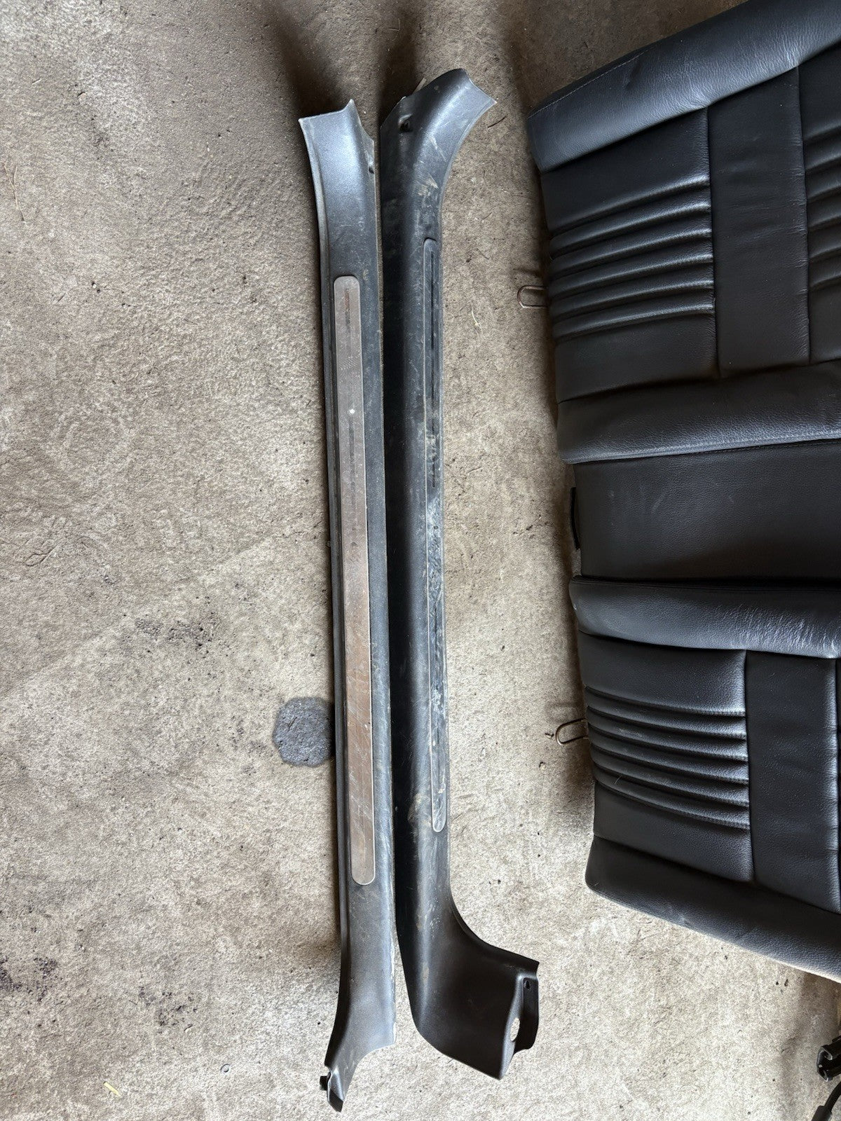 ALFA ROMEO GT 1.9 2.0 3.2 Busso Jts JTD INNER SILL TRIMS (PAIR) 7352639040