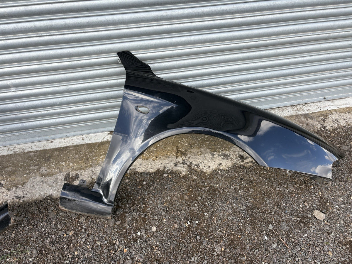ALFA ROMEO GT  Front Right WING FENDER ARCH Black NSF  2003 - 20100