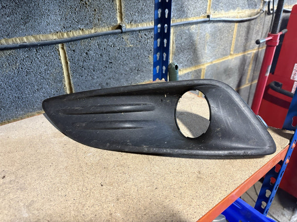 Ford Fiesta Mk7.5 13-17 Drivers  Side O/S Fog Light Surround Trim C1BJ15A222DA0
