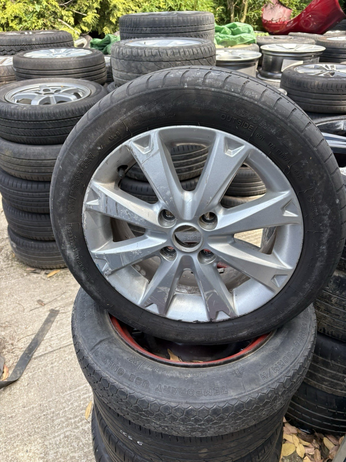 15"  Ford Fiesta MK7 2008-2012Alloy Wheel &  Tyre 195/50R15 Spoke Zetec S Sx70