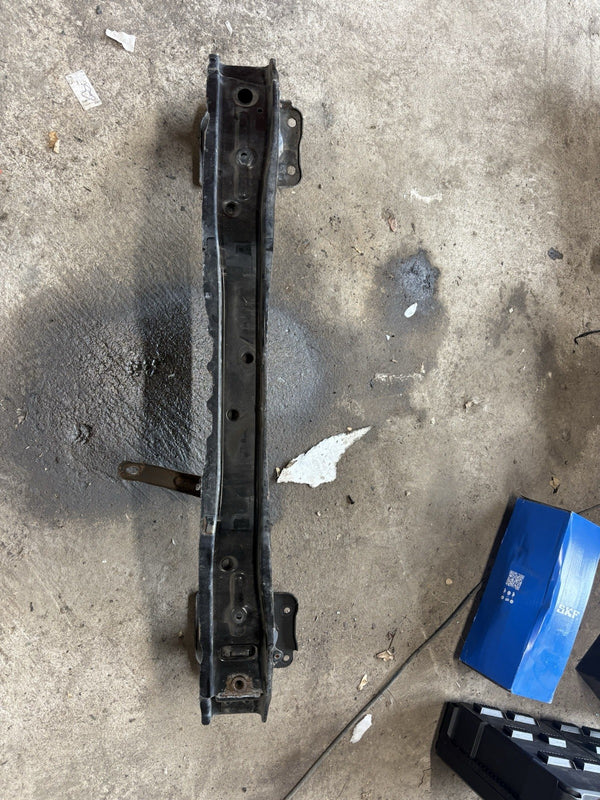 ALFA Romeo 159 BRERA SPIDER FRONT CROSS MEMBER 05-11 Crash Bar0