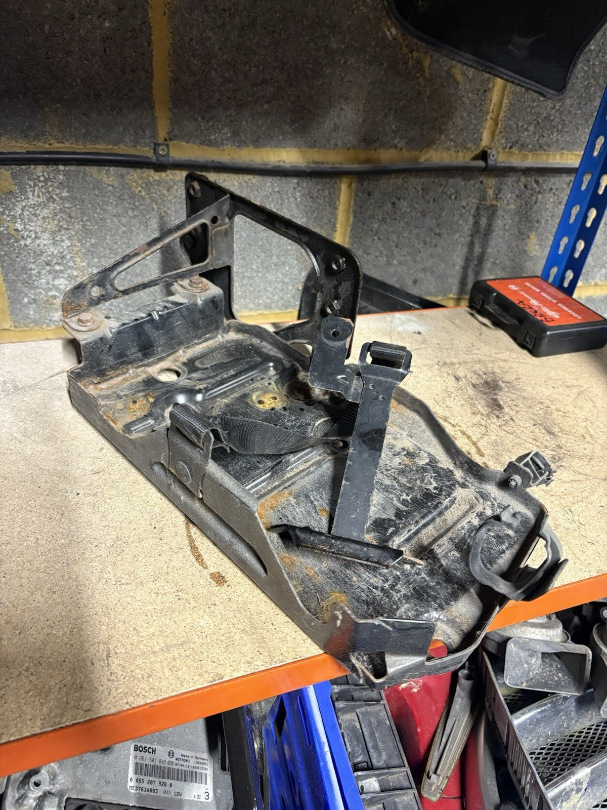ALFA ROMEO BRERA 2006 3.2 2.4 4X4 BATTERY TRAY0