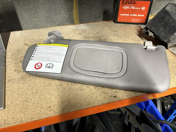 Alfa Romeo Giulietta mk3 Sun visor B288937 passenger side 2010-20200