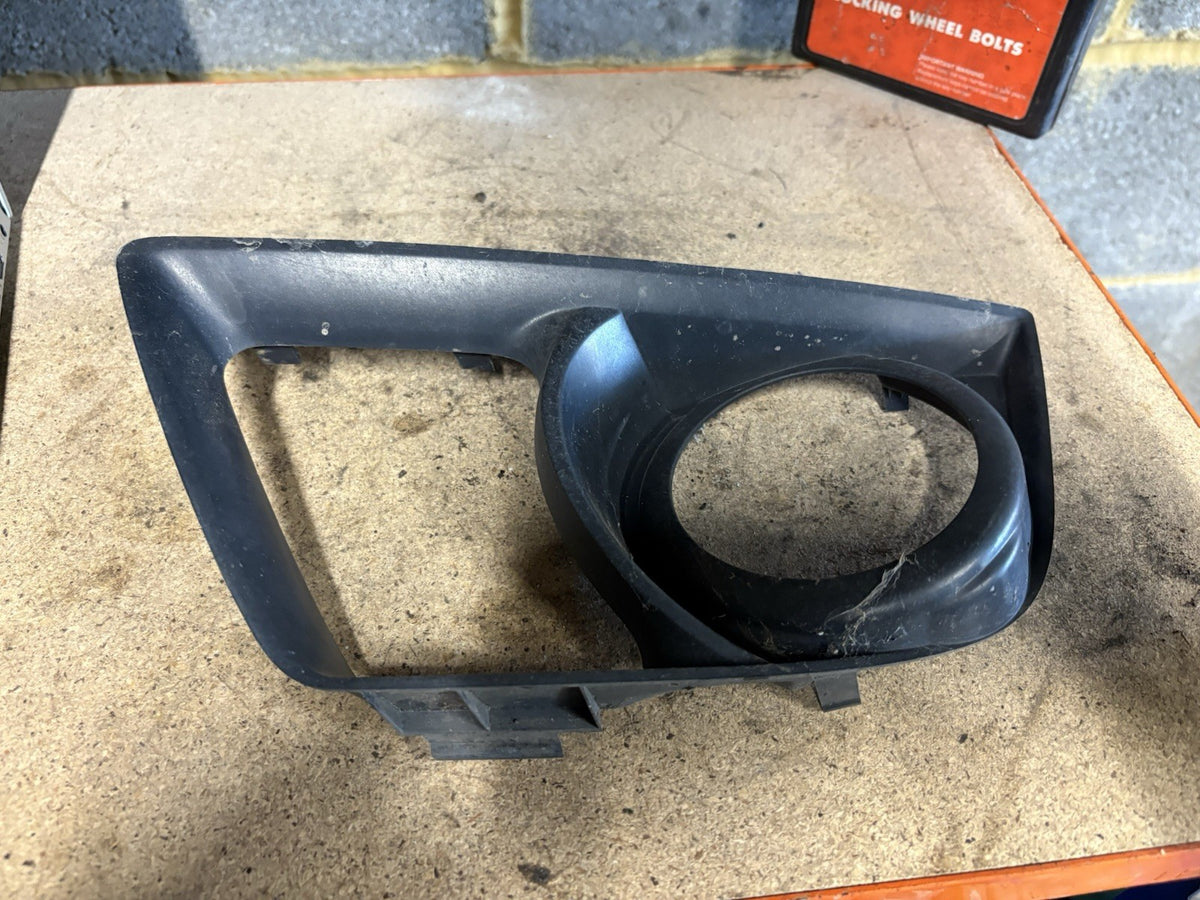 Original Left Passenger  side Fog Light Surround Trim Alfa Romeo Brera Nearside0
