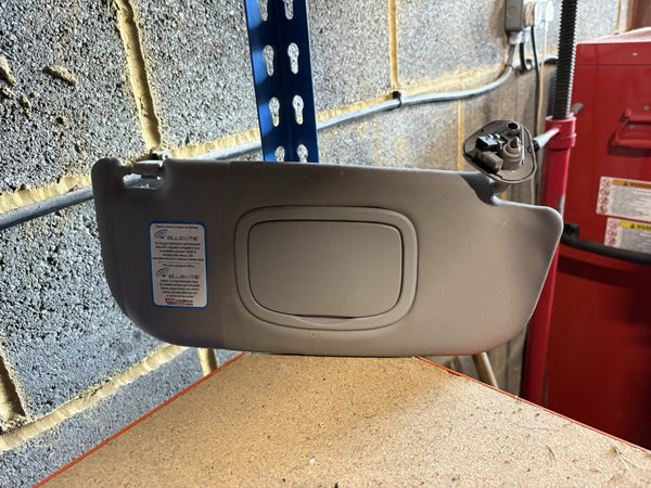 Alfa Romeo Gt Offside Right Hand Sun Visor Grey Fabric 156070685 Genuine0