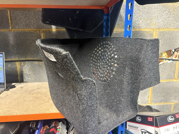 Alfa Romeo 916 Spider Rear Speaker Carpet Cover Panel0