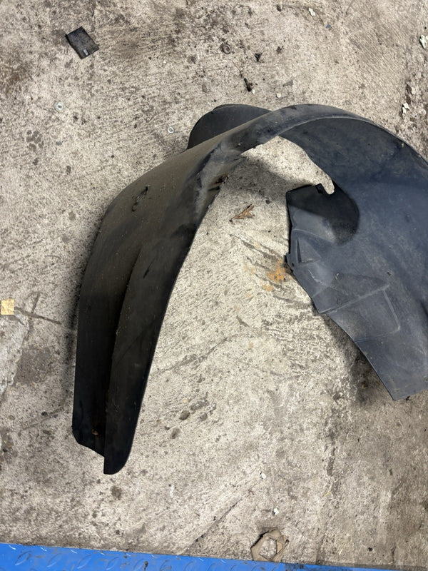 Alfa Romeo 156 Offside Right  Front arch Liner0