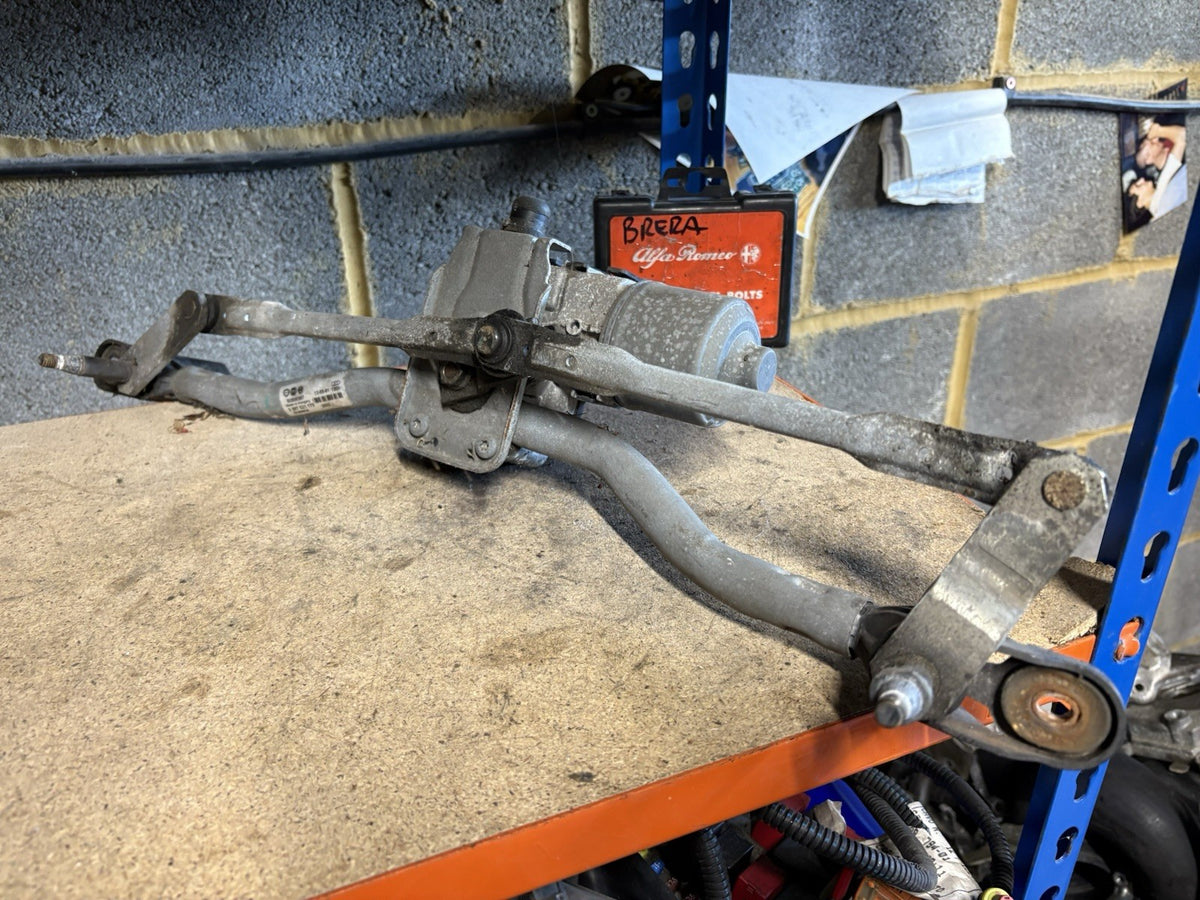 ALFA ROMEO GIULIETTA FRONT WINDSCREEN WIPER MOTOR LINKAGE 0390243050 2010-20160