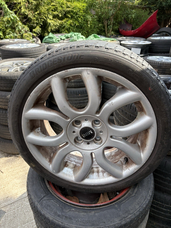 17" MINI Flame Spoke R97 Alloy Wheel  Rim  R56 R57 6775685 With Tyre Chilli 60