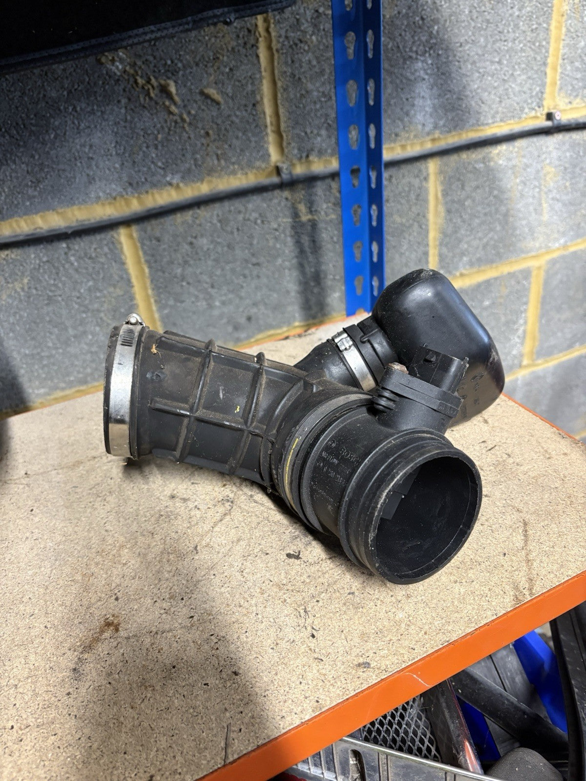 Alfa Romeo 159 Brera 2.2JTS 2007 Mass Air Flow Meter MAF 02802181640