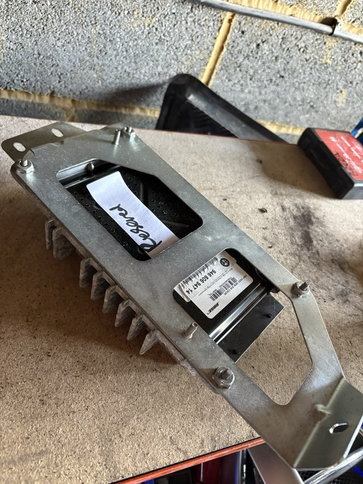 ALFA ROMEO BRERA BOSE STEREO AMPLIFIER AMP - 94660694714 Ecu0
