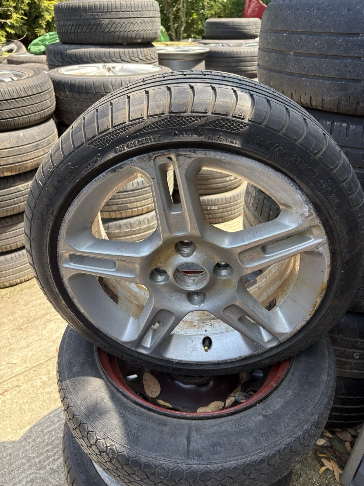 16" FORD FIESTA ZETEC S MK 7 MK 8 5 SPLIT SPOKE 4 STUD ALLOY WHEEL  Fx4 Repaired0