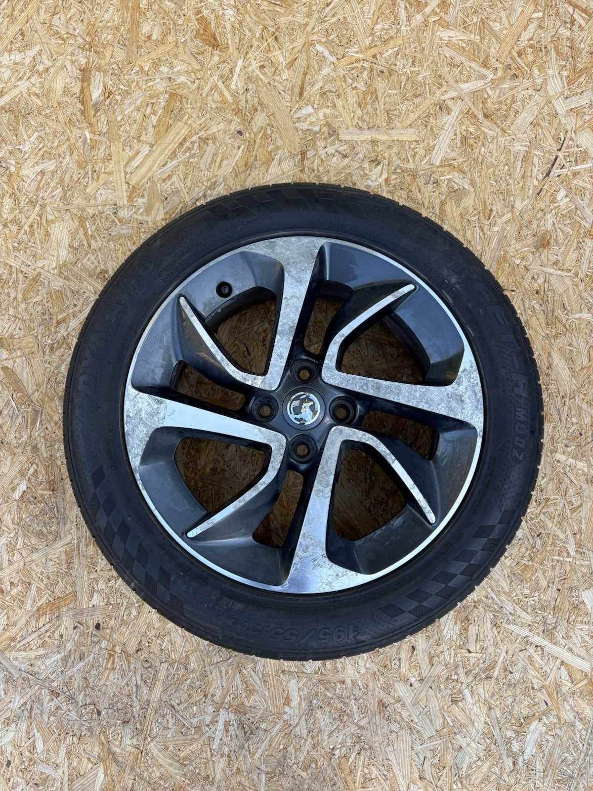 Vauxhall Corsa E 2015-2019 Alloy Wheel And Tyre 16 Inch 195/55r160