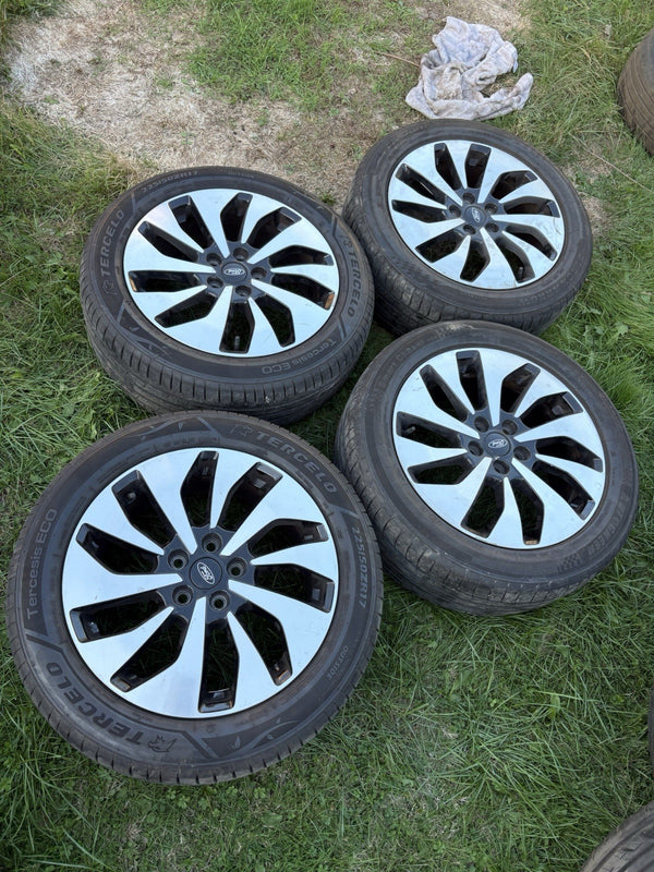 Genuine 17 Inch FORD TRANSIT CONNECT FOCUS Alloy Wheels & Tyres JX7C-1007-G1A0