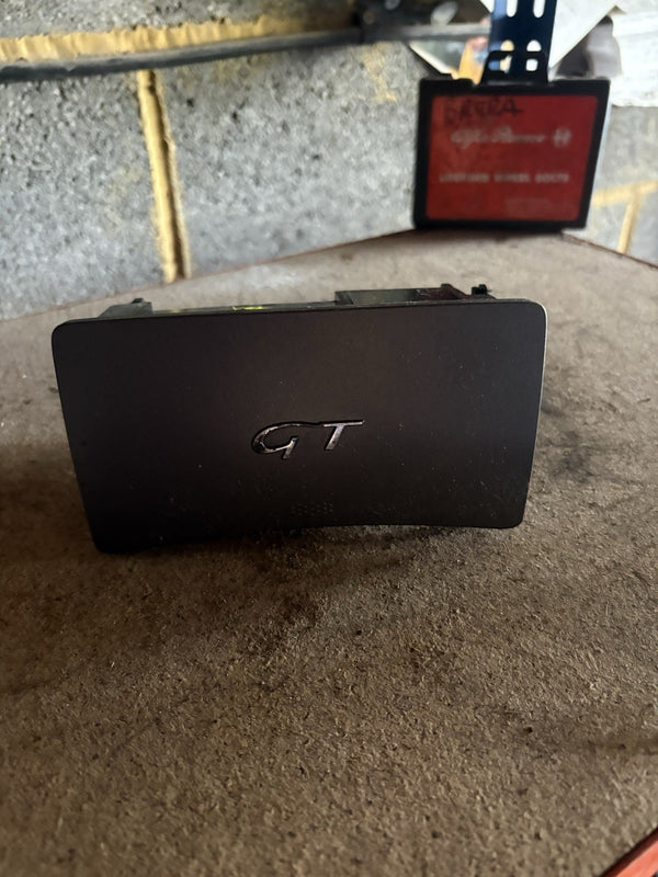 ALFA ROMEO GT 937 CIGARETTE LIGHTER ASHTRAY COMPLETE 156042741 1560463630