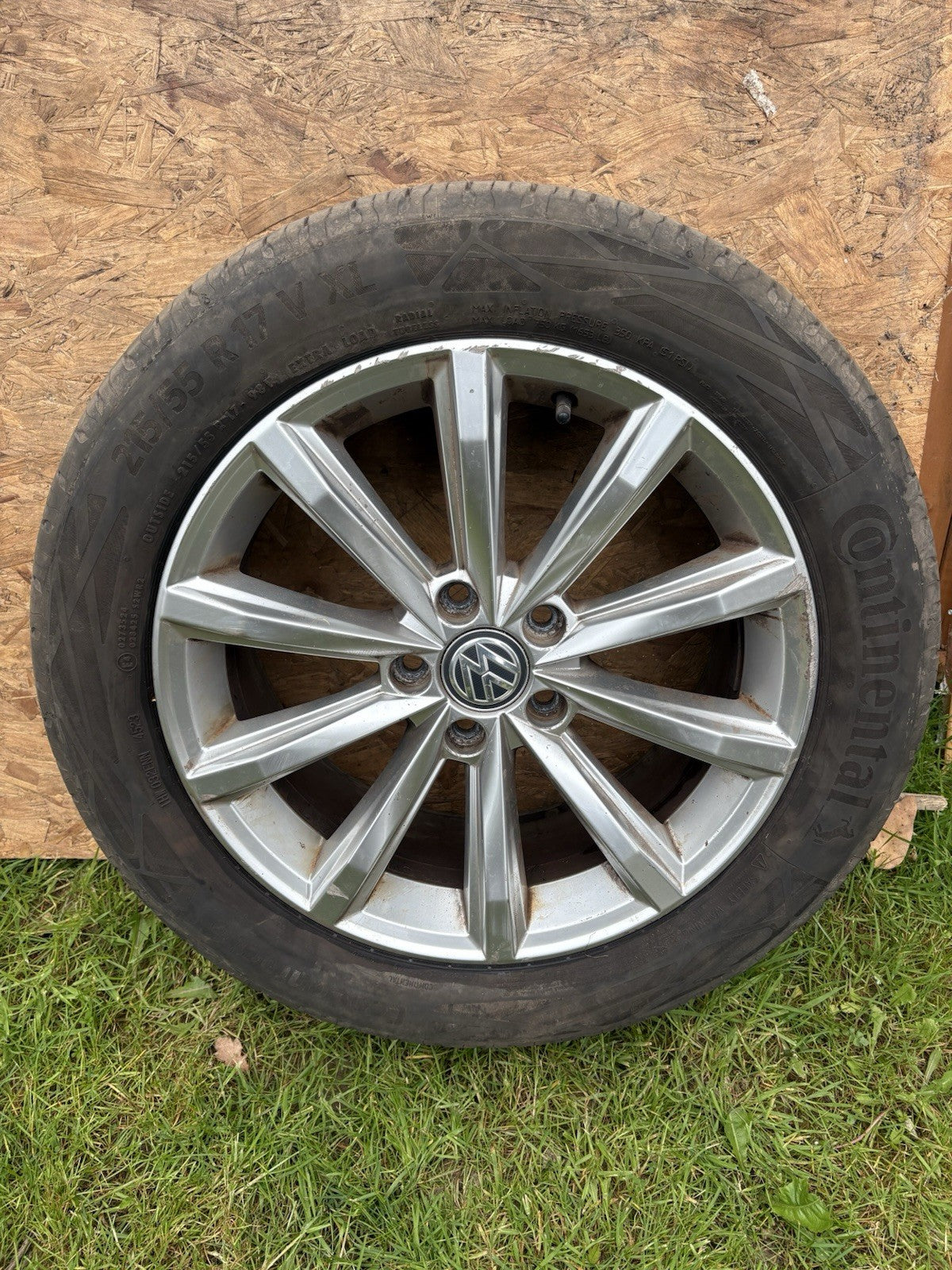 VOLKSWAGEN PASSAT B8 17 INCH SINGLE ALLOY WHEEL & TYRE 215/55R17 17” Spoked X10