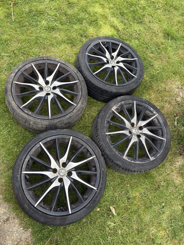 Alfa Romeo Mito Cloverleaf QV 18" alloy wheels with good tyres Rims 4x980
