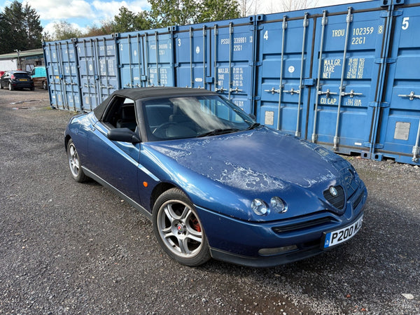 Alfa Romeo 916 gtv spider0