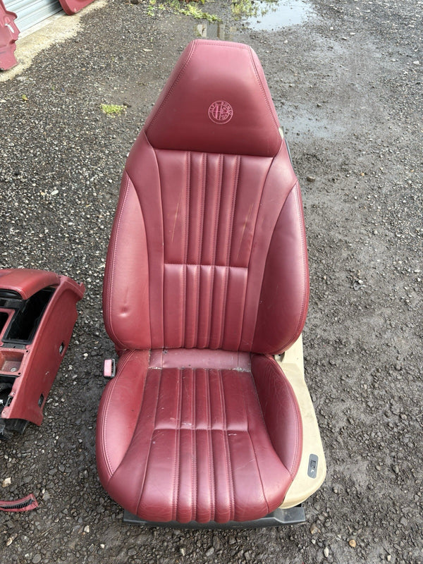 ALFA ROMEO BRERA FRONT SEAT (N/S PASSENGER) Spider 939 Red Leather Electric0