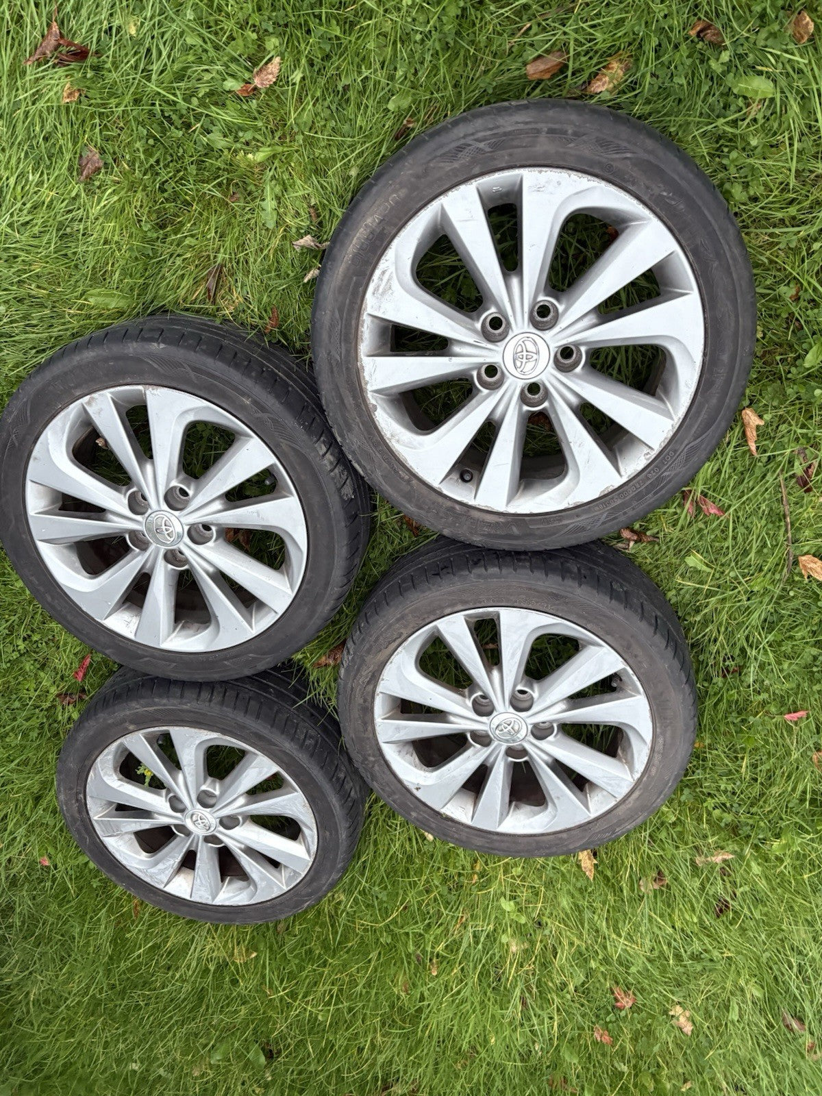 TOYOTA Auris  17"  ALLOY Wheels Alloys With Tyres (W 101) Rims X40