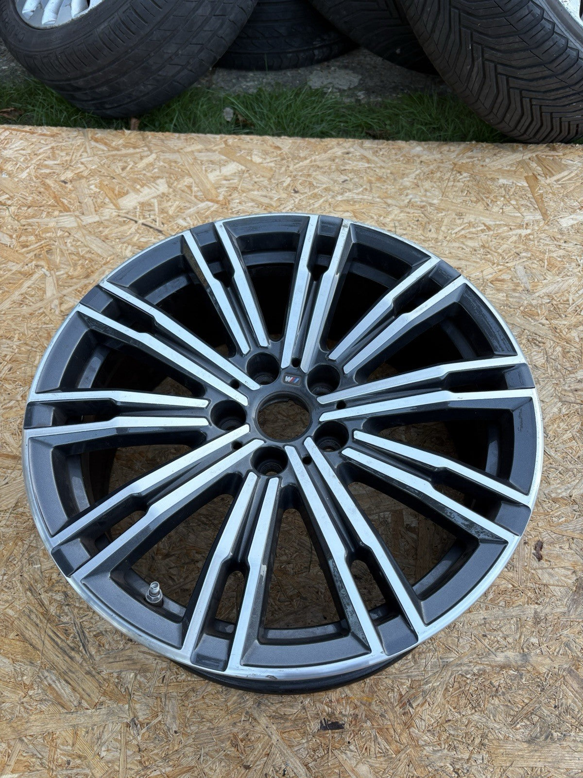 BMW 3 SERIES ALLOY WHEEL 18'' INCH 7.5j 8089891 Front G20 2018 - 2026 Gd50