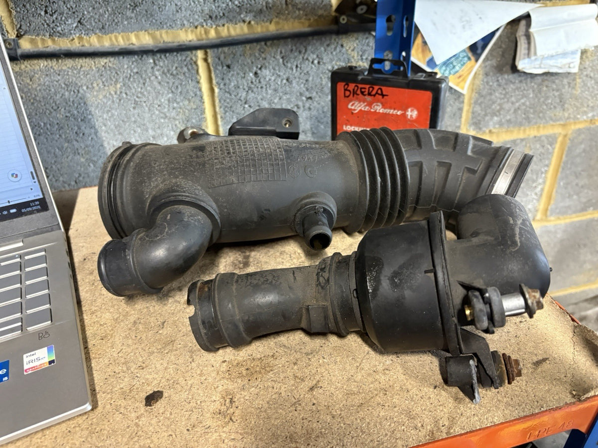 Alfa Romeo Brera 3.2 V6 Air Intake Pipes Induction0