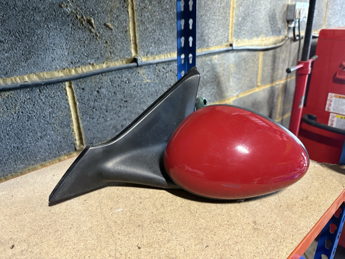 ALFA ROMEO GT GENUINE NEARSIDE LEFT WING MIRROR IN Red0